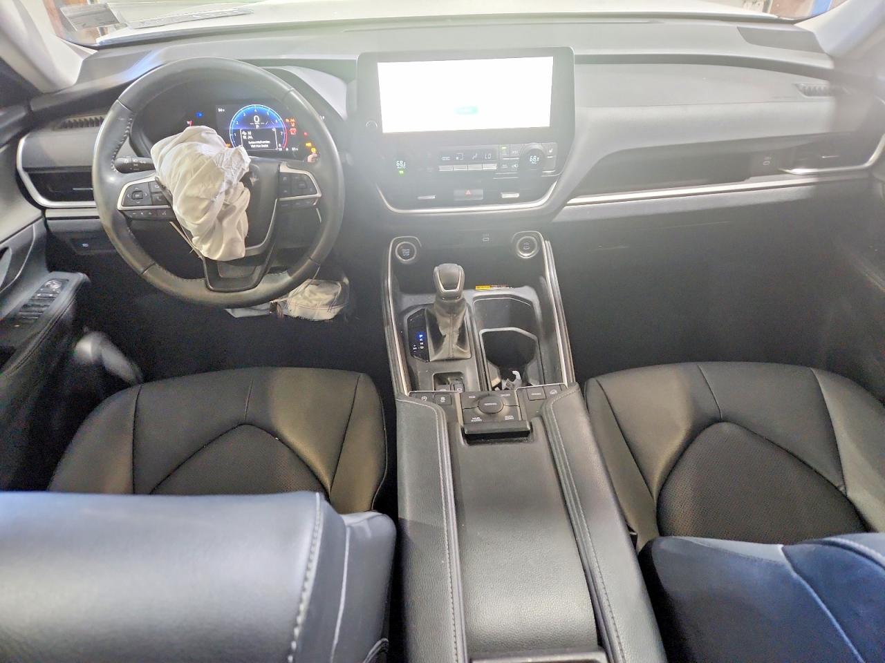 Toyota Grand Highlander Xle