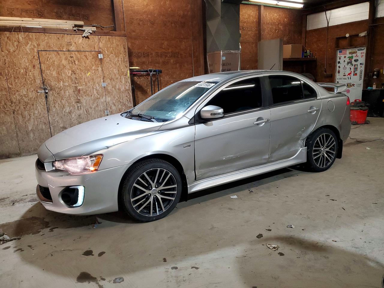 Salvage Mitsubishi Lancer Image