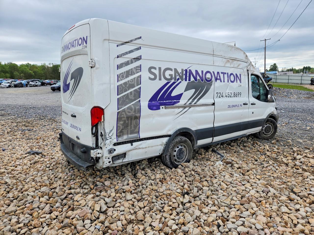Ford Transit T-250