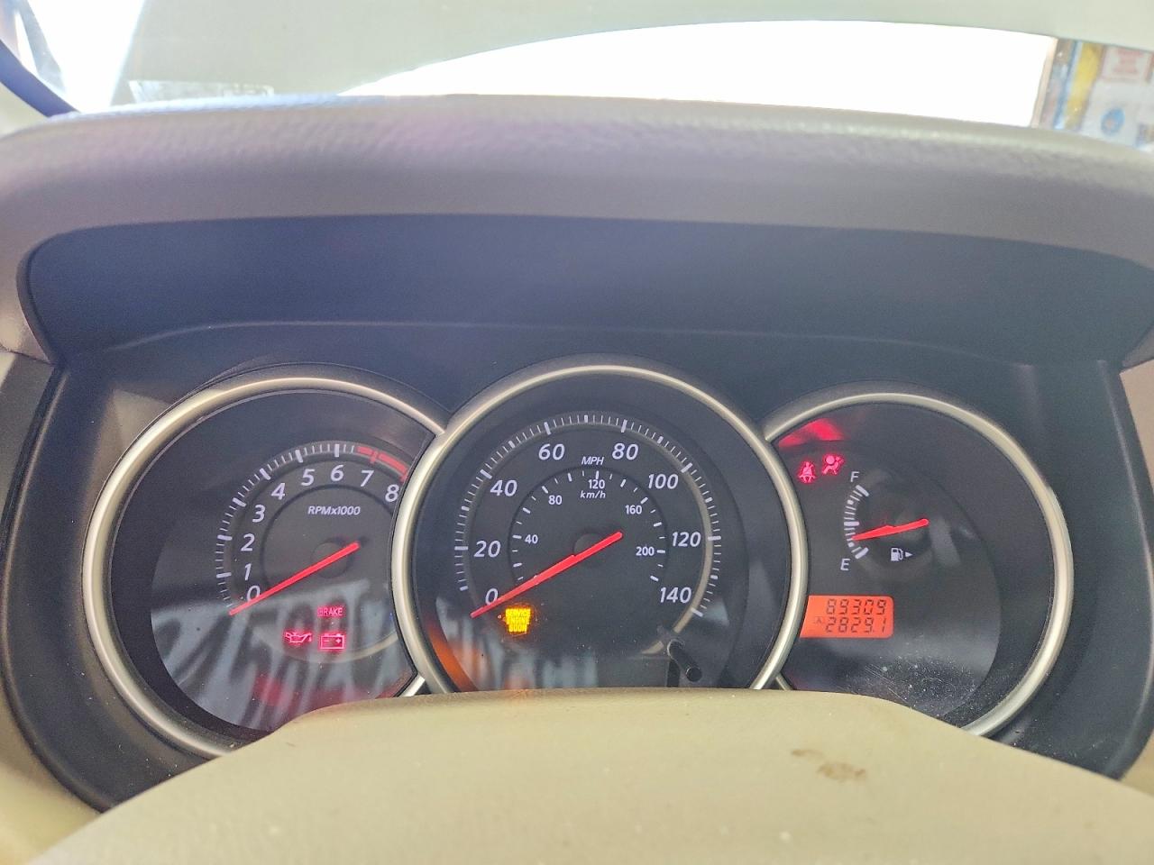 Nissan Versa 1.8 S