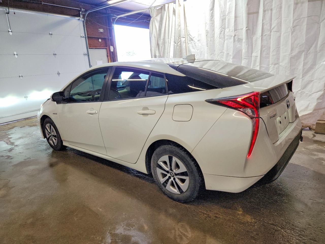 Toyota Prius Two Eco