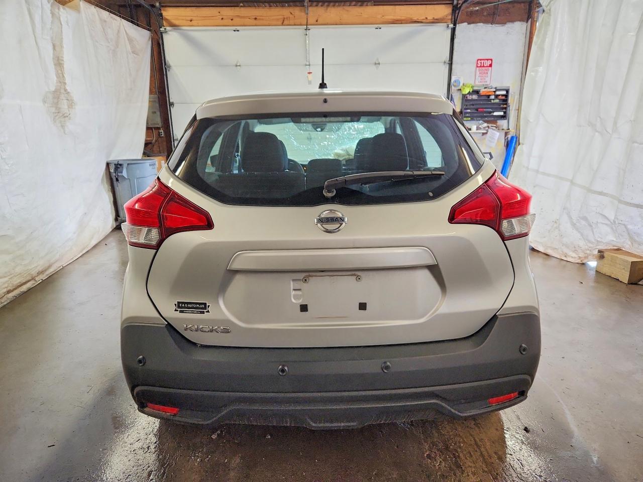 Nissan Kicks S