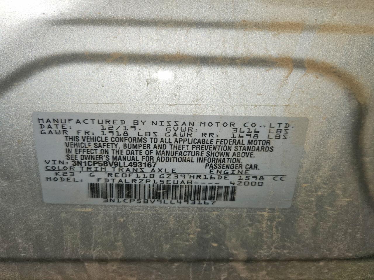 Nissan Kicks S
