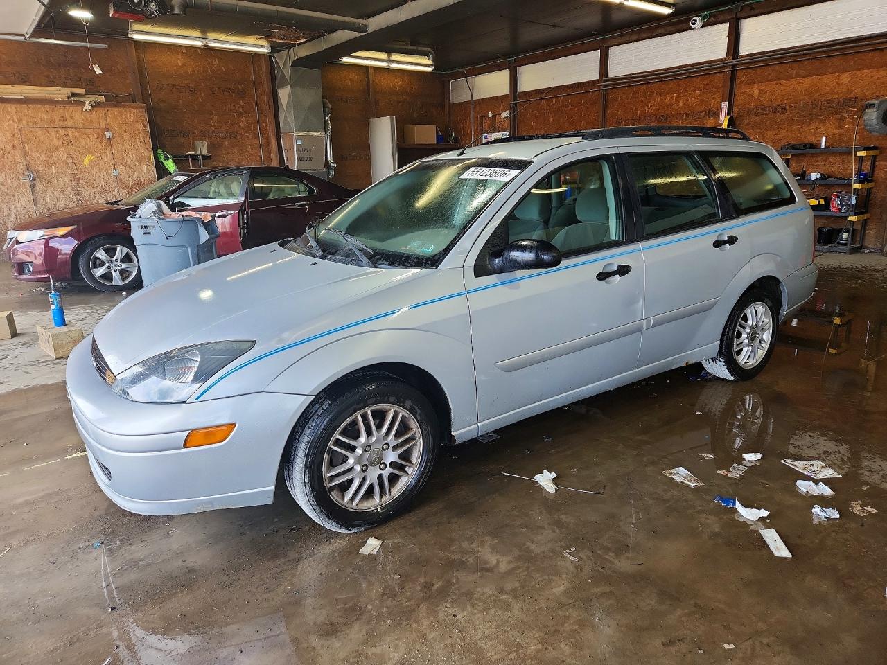 Salvage Ford Focus Image