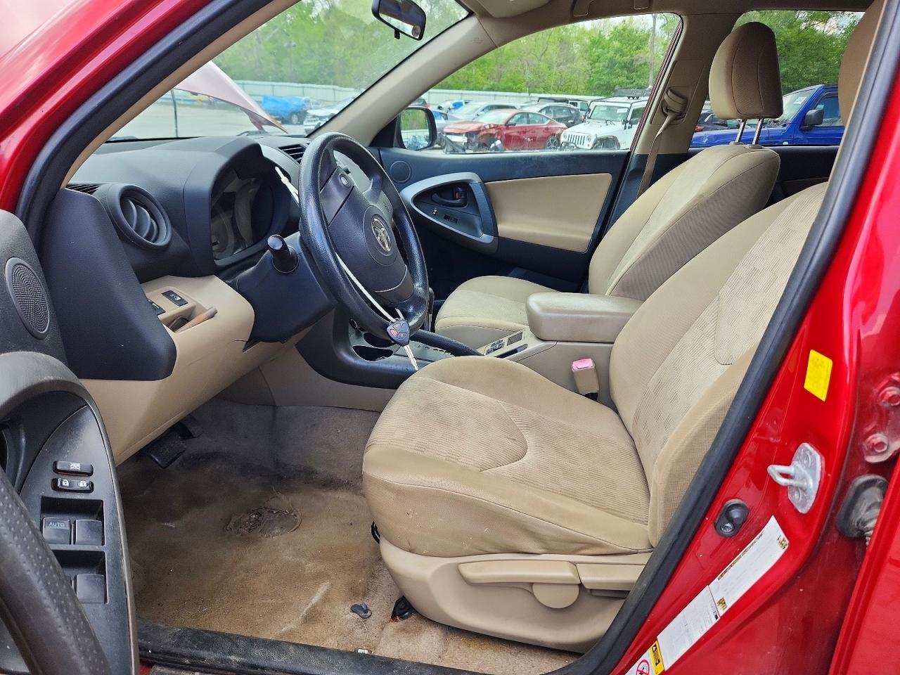 Toyota RAV4 Base