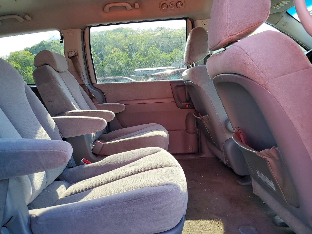 Kia Sedona Lx