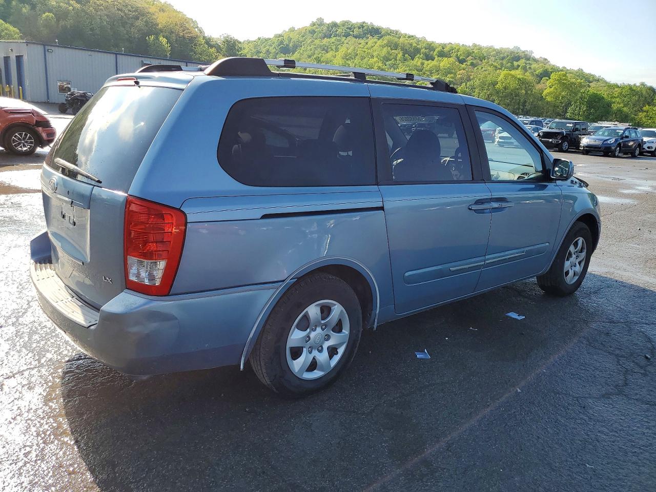 Kia Sedona Lx