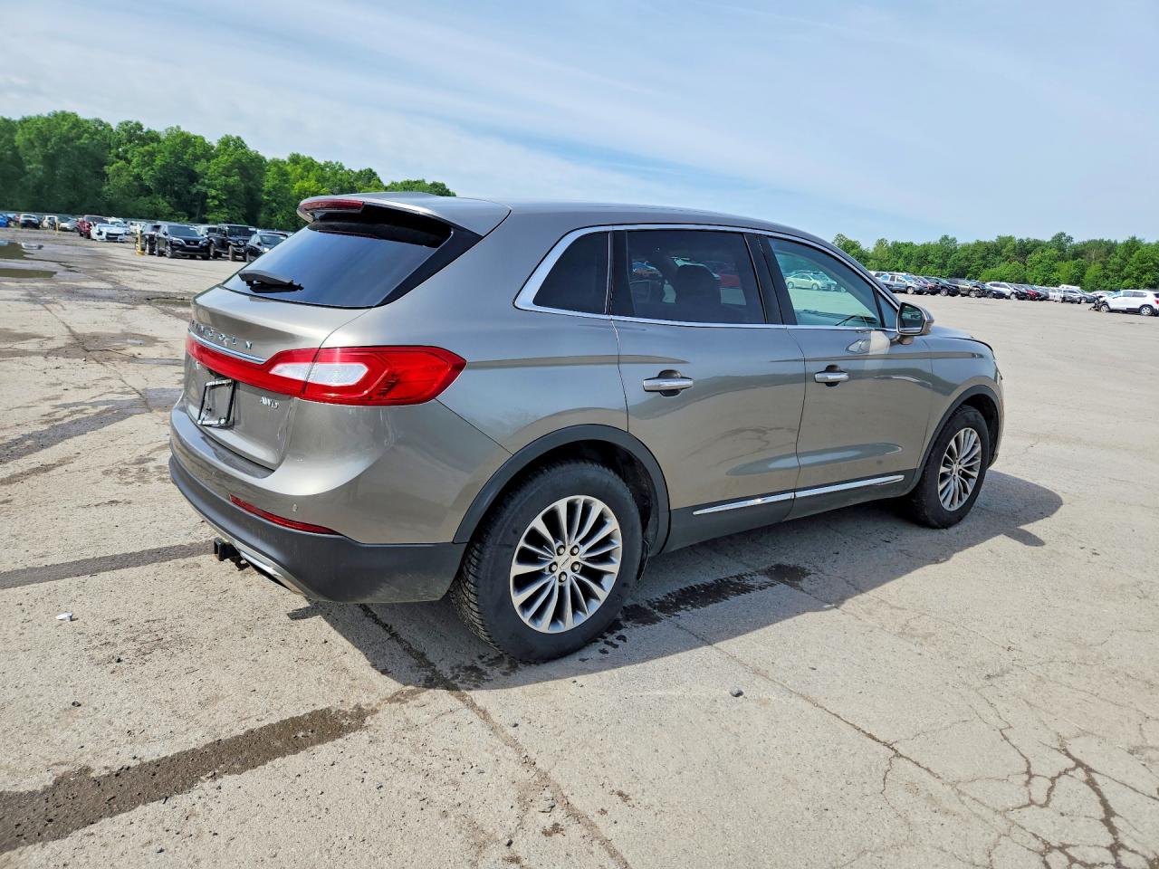 Lincoln MKX Select