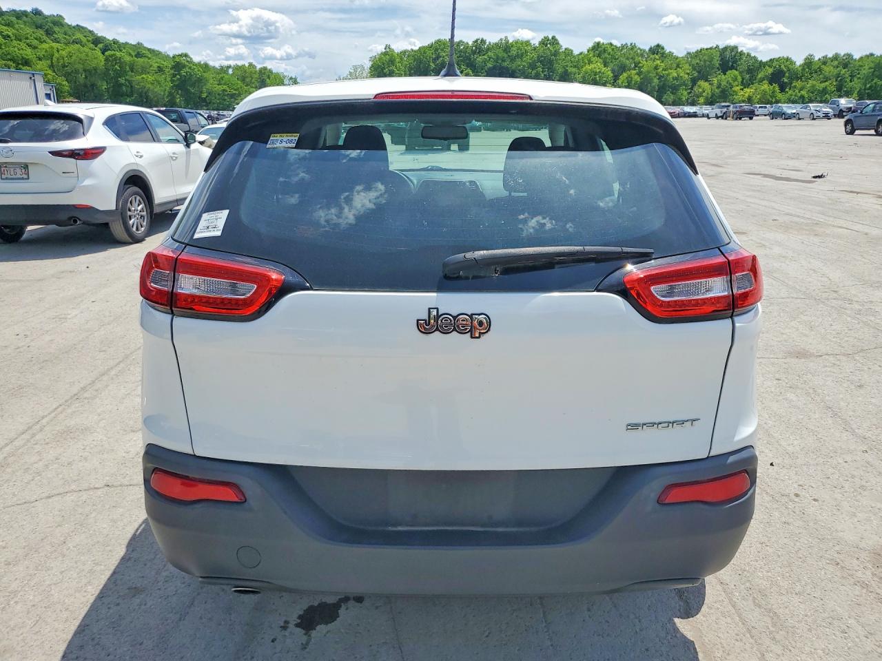 Jeep Cherokee Sport