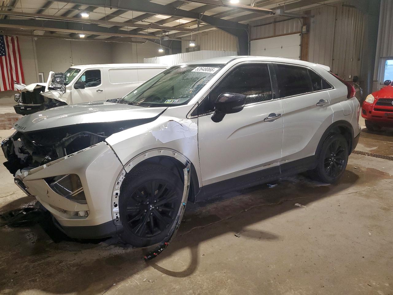 Salvage Mitsubishi Eclipse Image