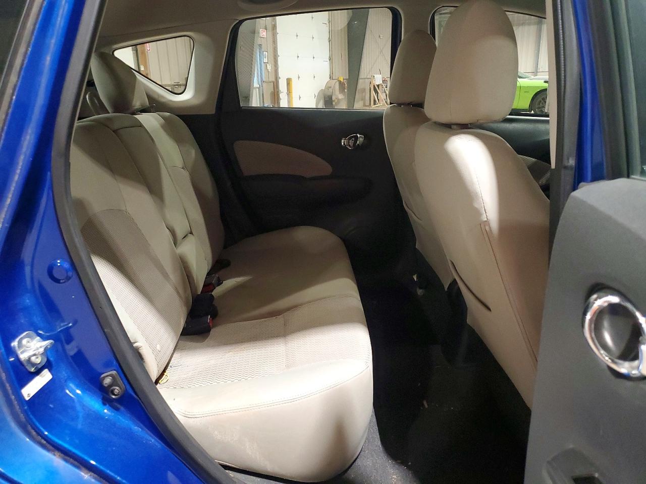Nissan Versa Sv