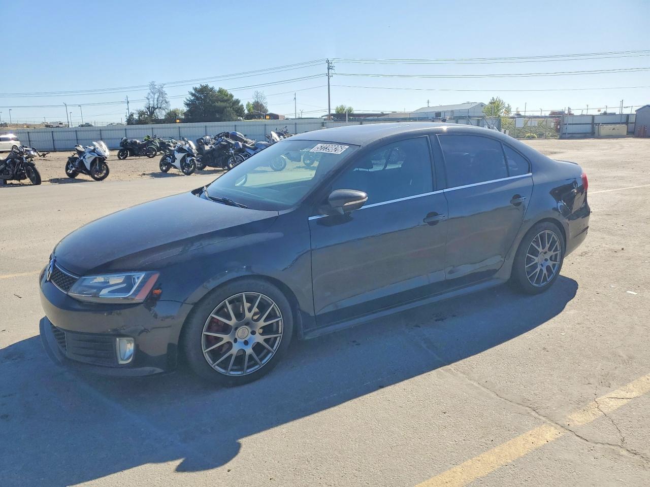 Salvage Volkswagen Jetta Image