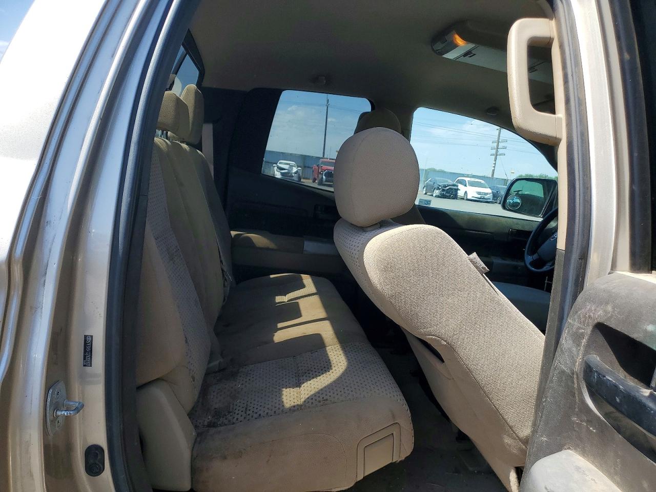 Toyota Tundra Double Cab Sr5