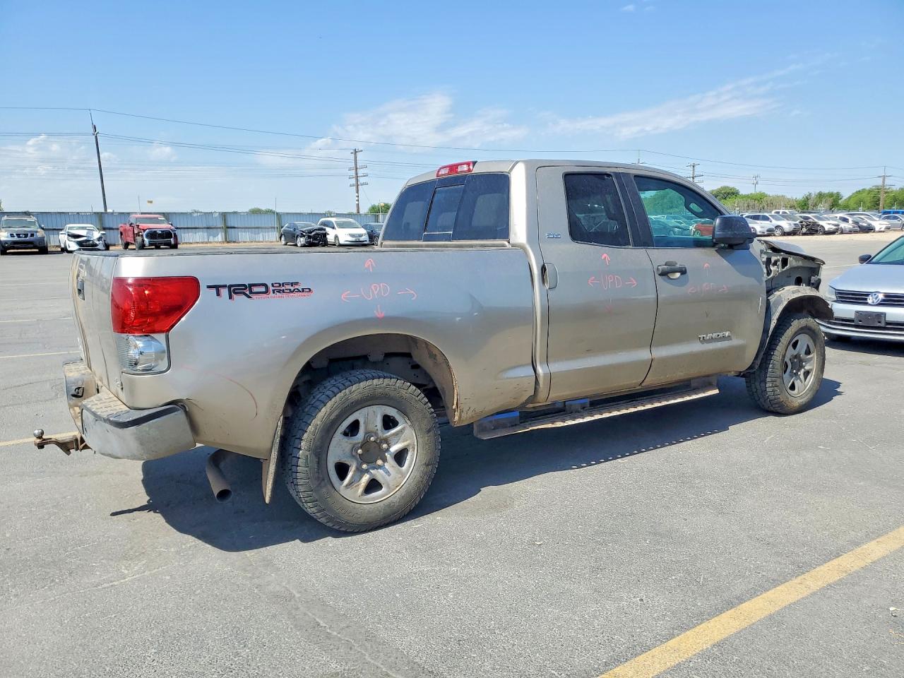 Toyota Tundra Double Cab Sr5