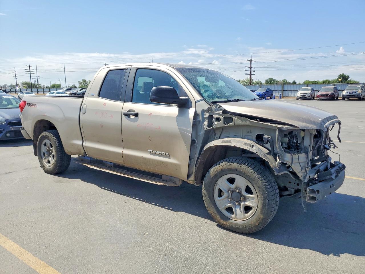 Toyota Tundra Double Cab Sr5
