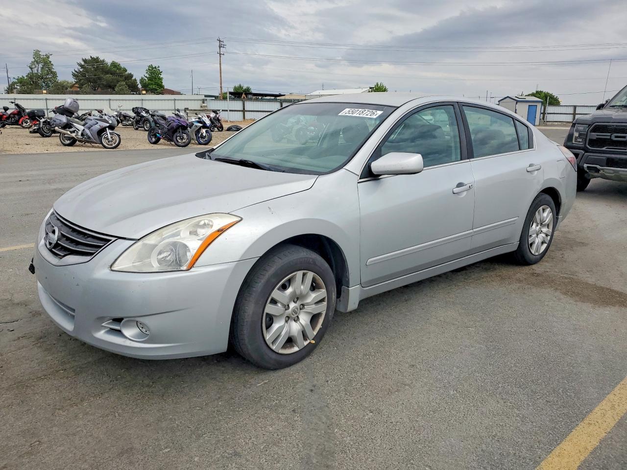 Salvage Nissan Altima Image