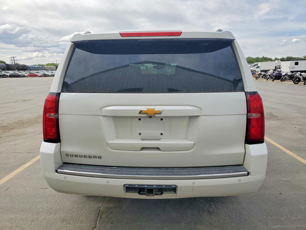 Chevrolet Suburban K1500 Ltz