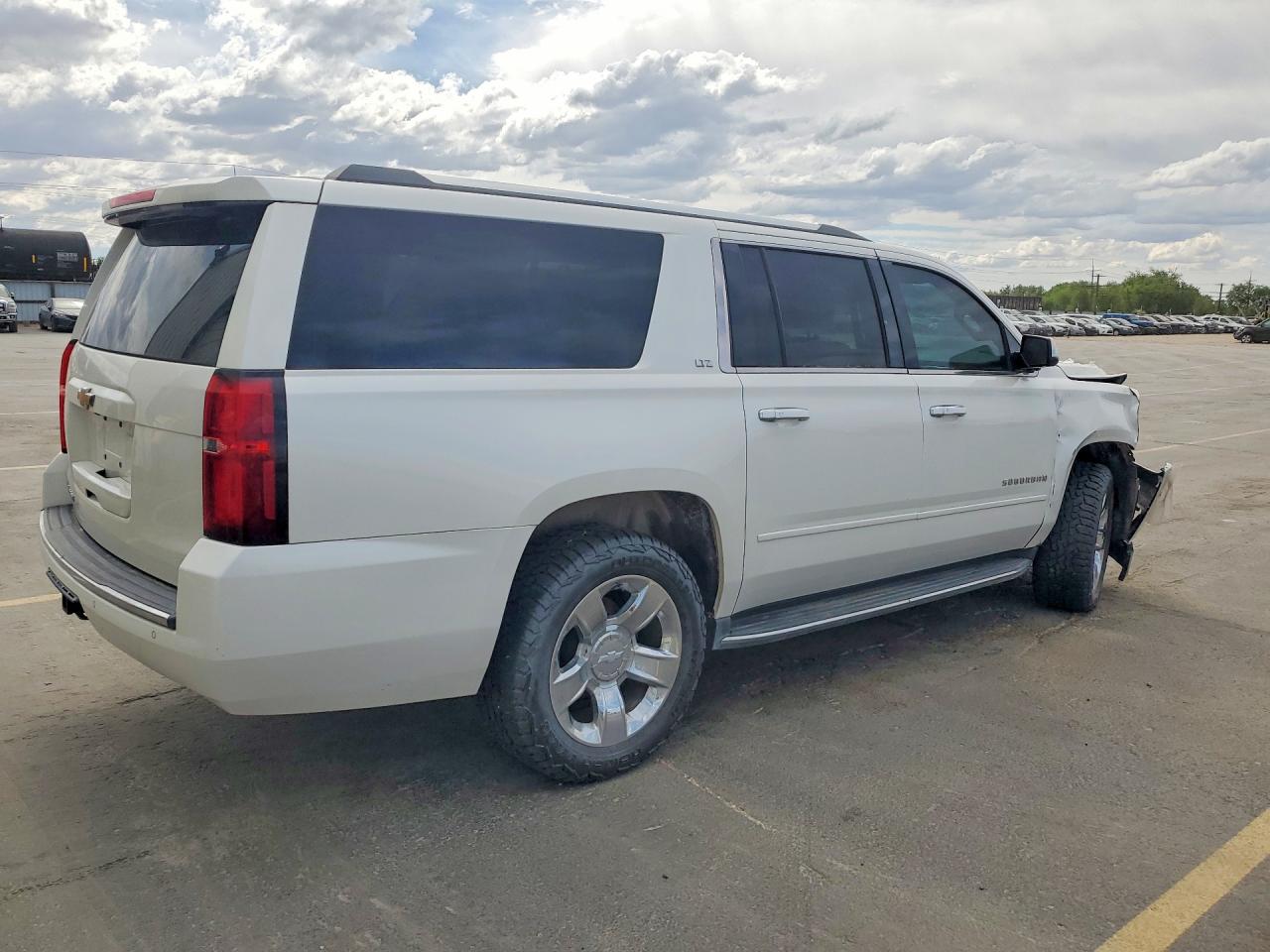 Chevrolet Suburban K1500 Ltz