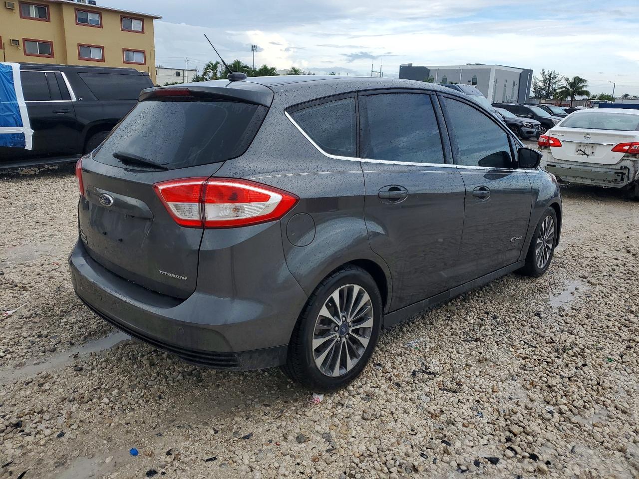 Ford Cmax Titanium