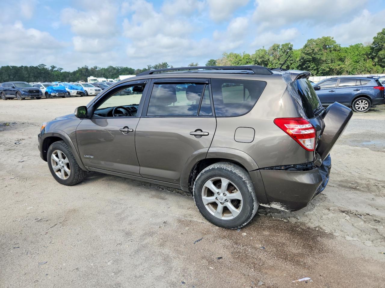 Toyota RAV4 Limited