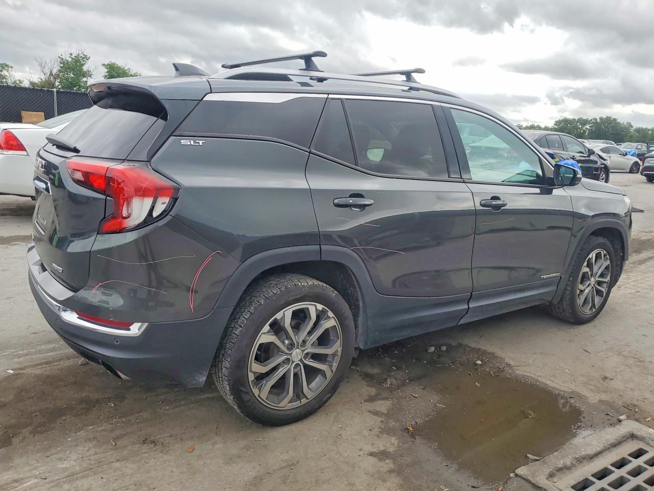 GMC Terrain Slt