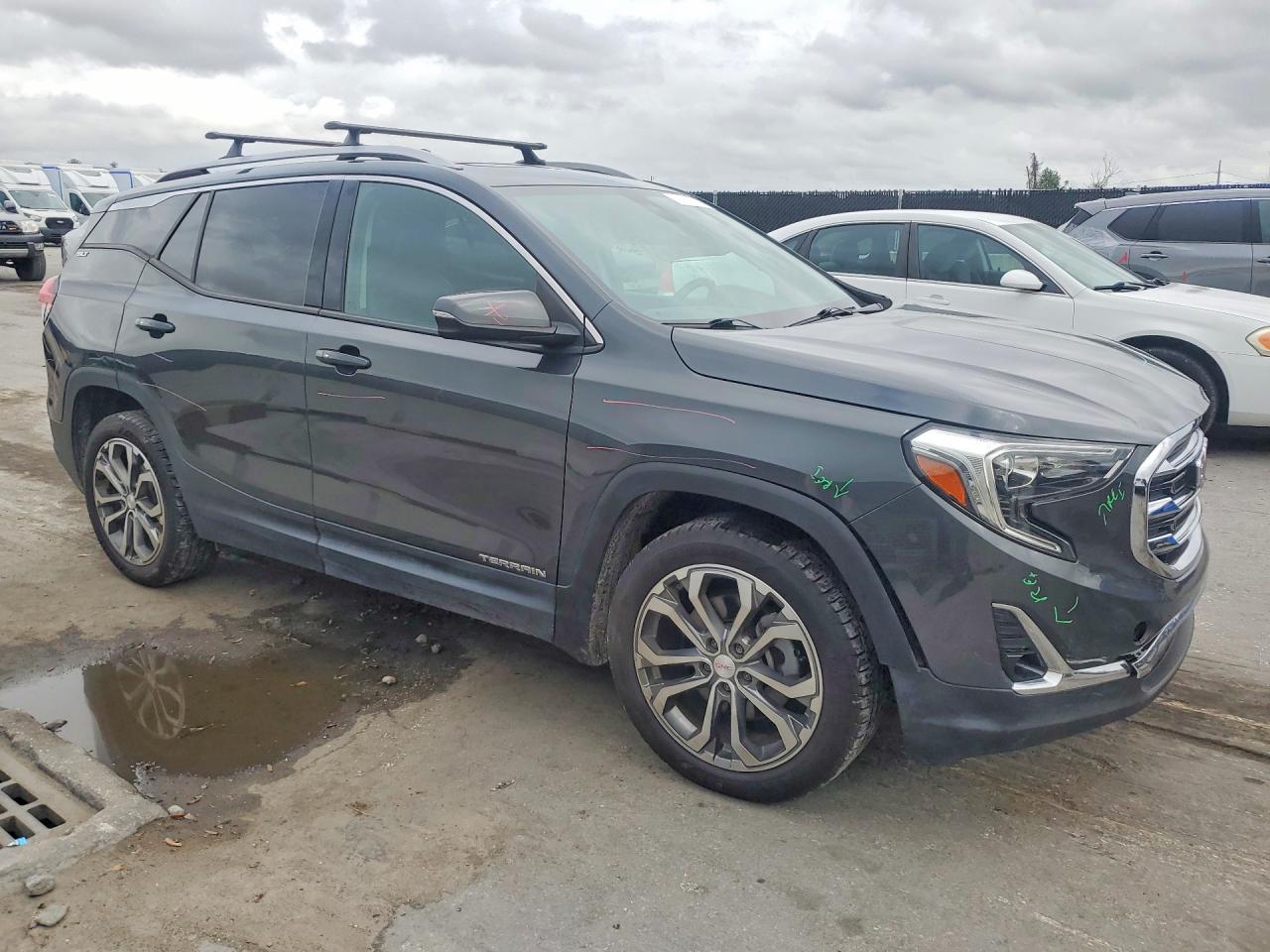 GMC Terrain Slt