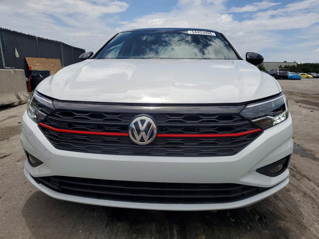 Volkswagen Jetta S