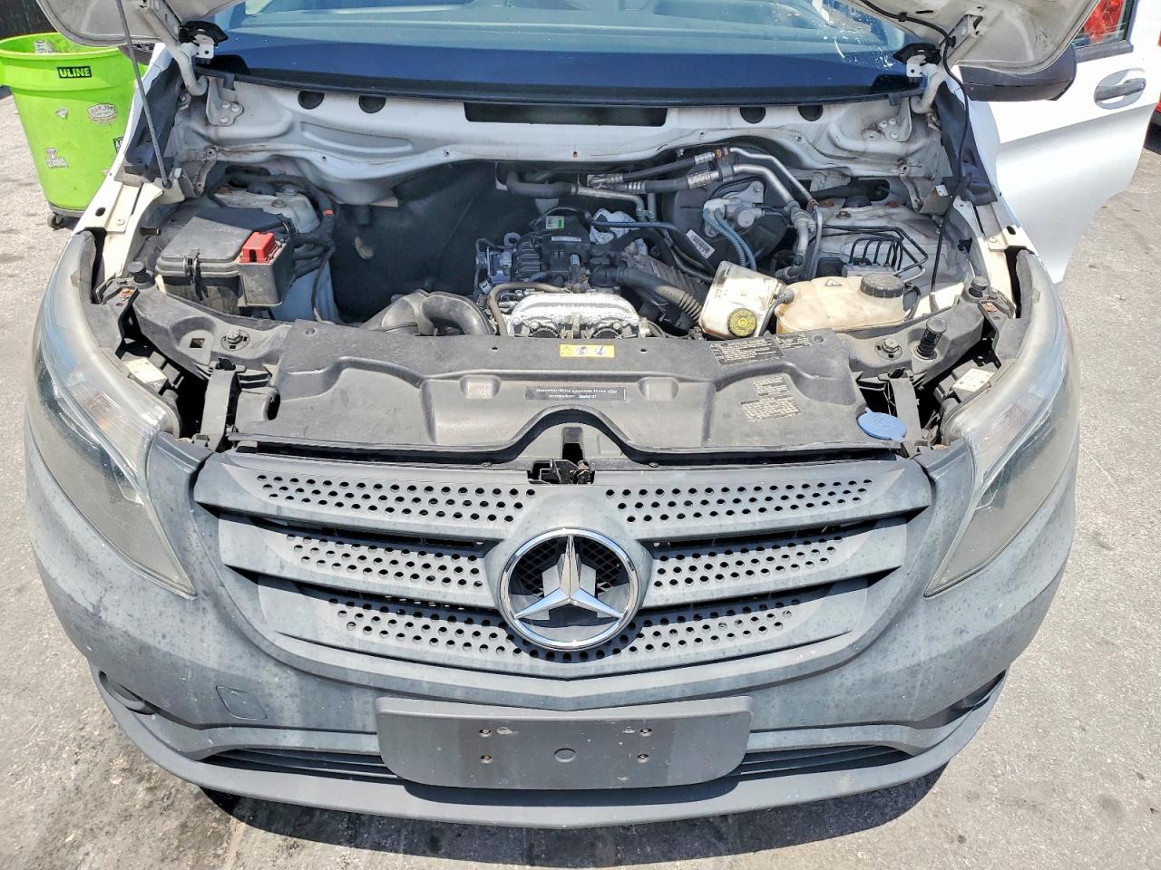 Mercedes-Benz Metris