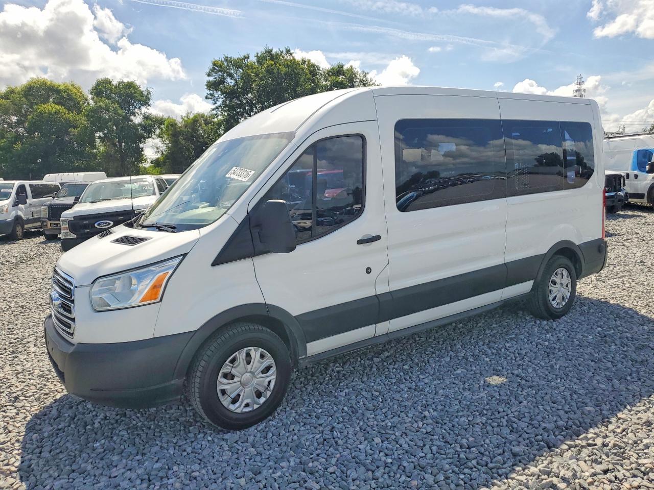 Salvage Ford Transit Image