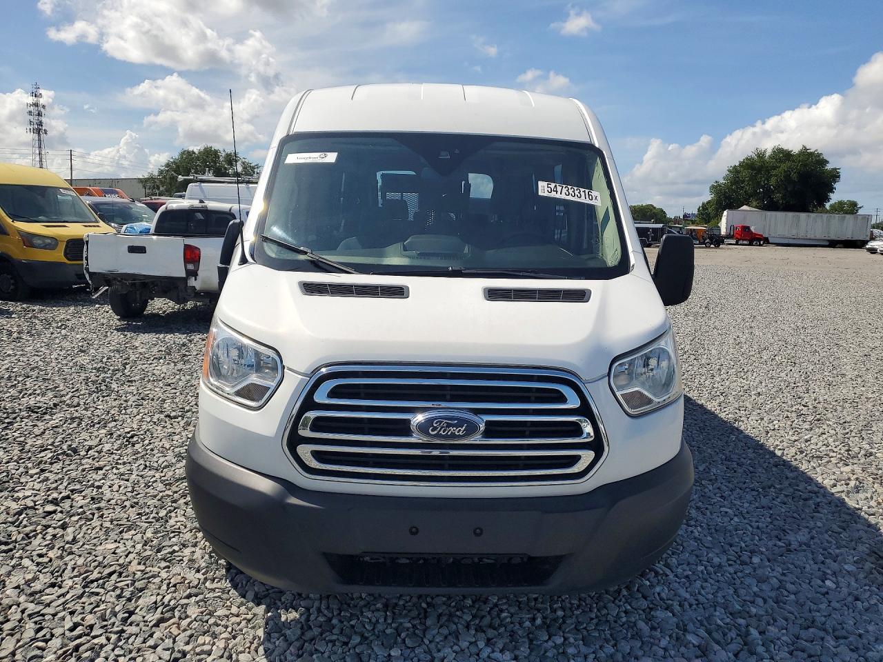 Ford Transit T-350