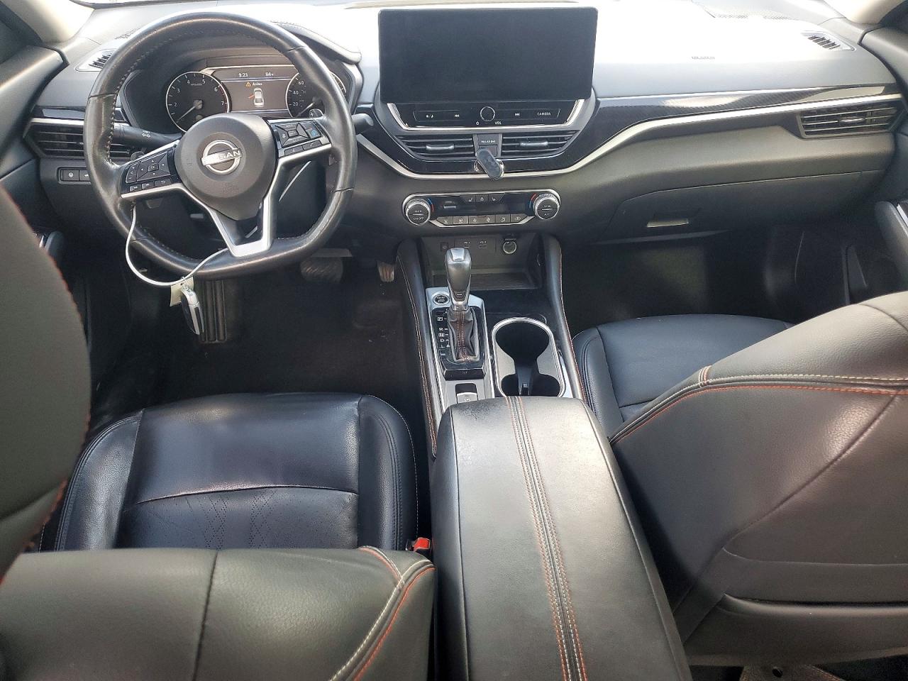 Nissan Altima Sr