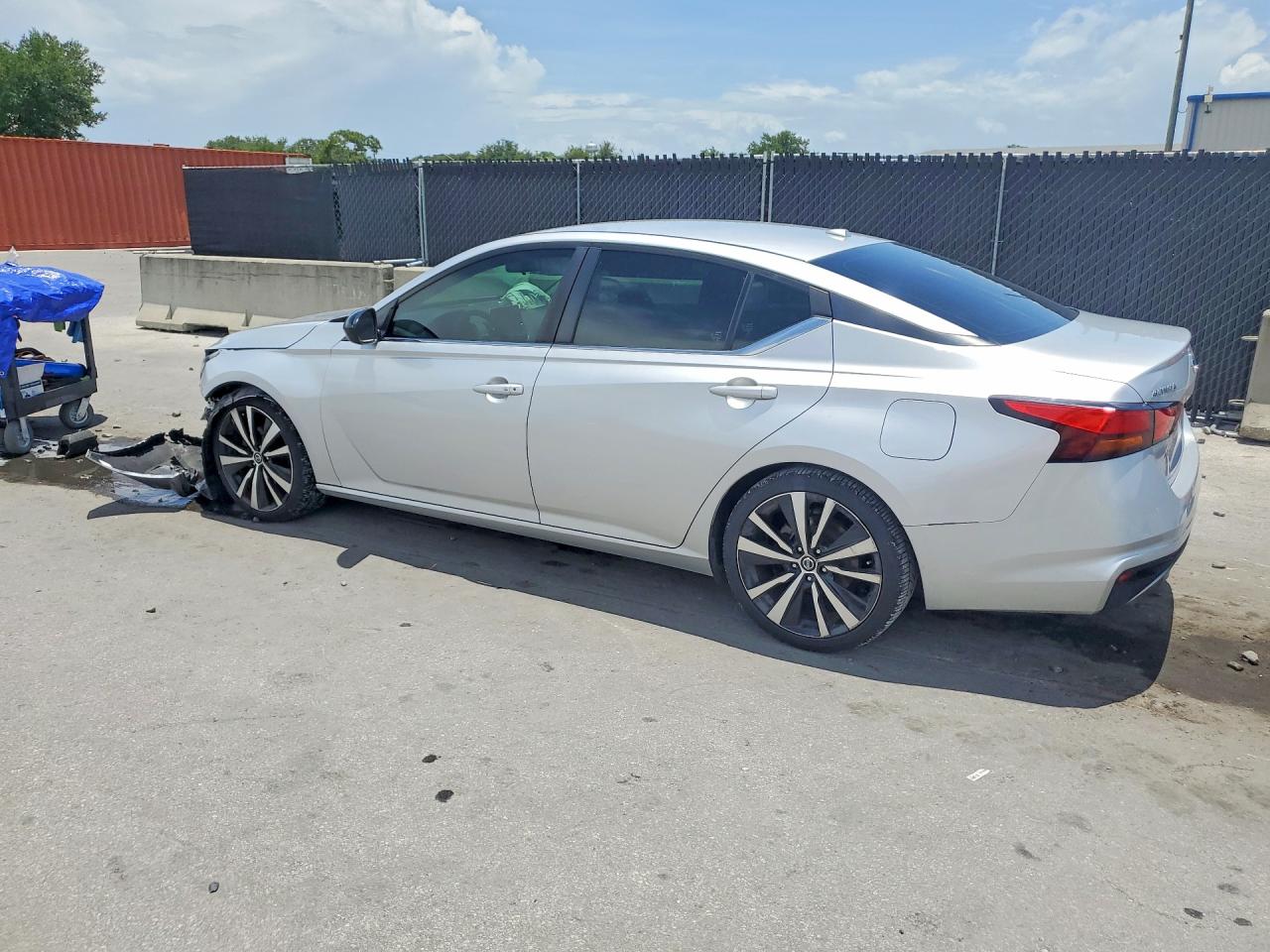 Nissan Altima Sr