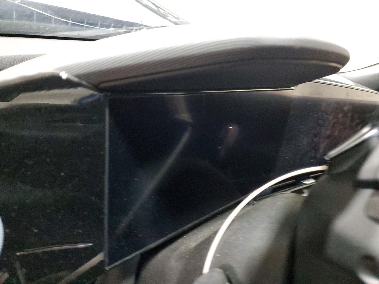 Hyundai ELANTRA Base