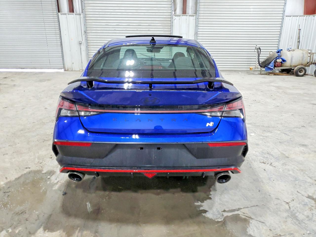 Hyundai ELANTRA Base