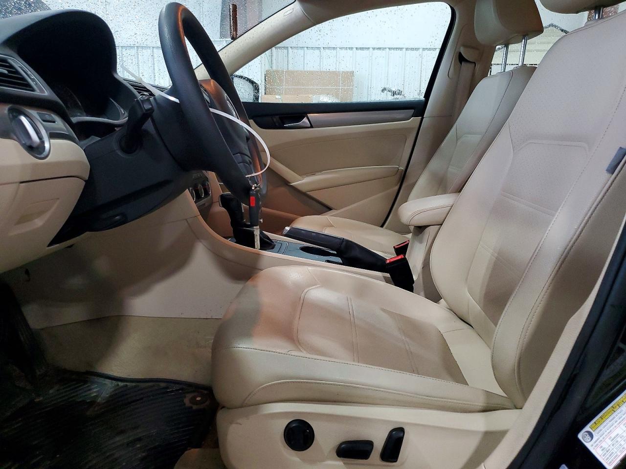 Volkswagen Passat S