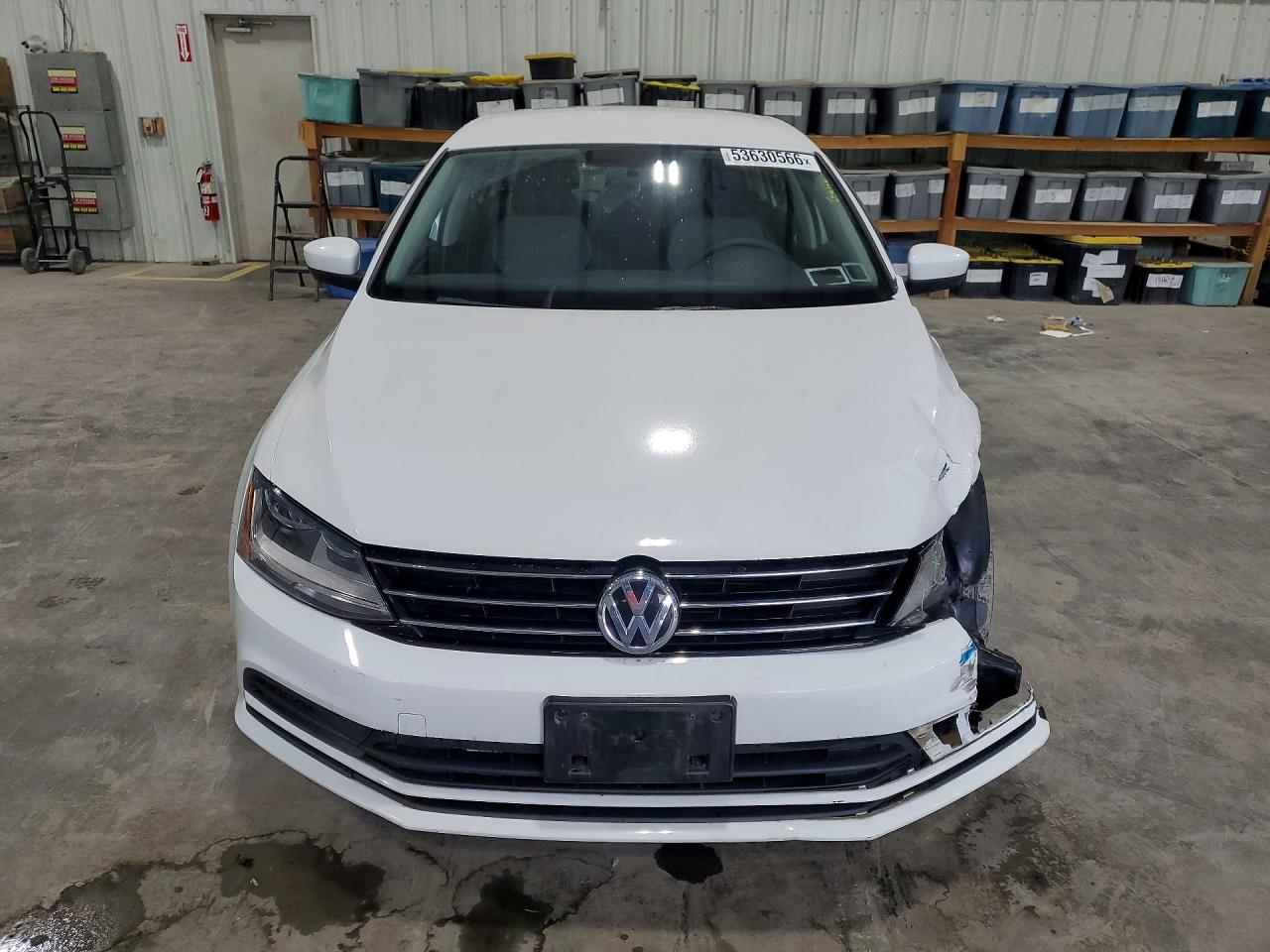 Volkswagen Jetta S