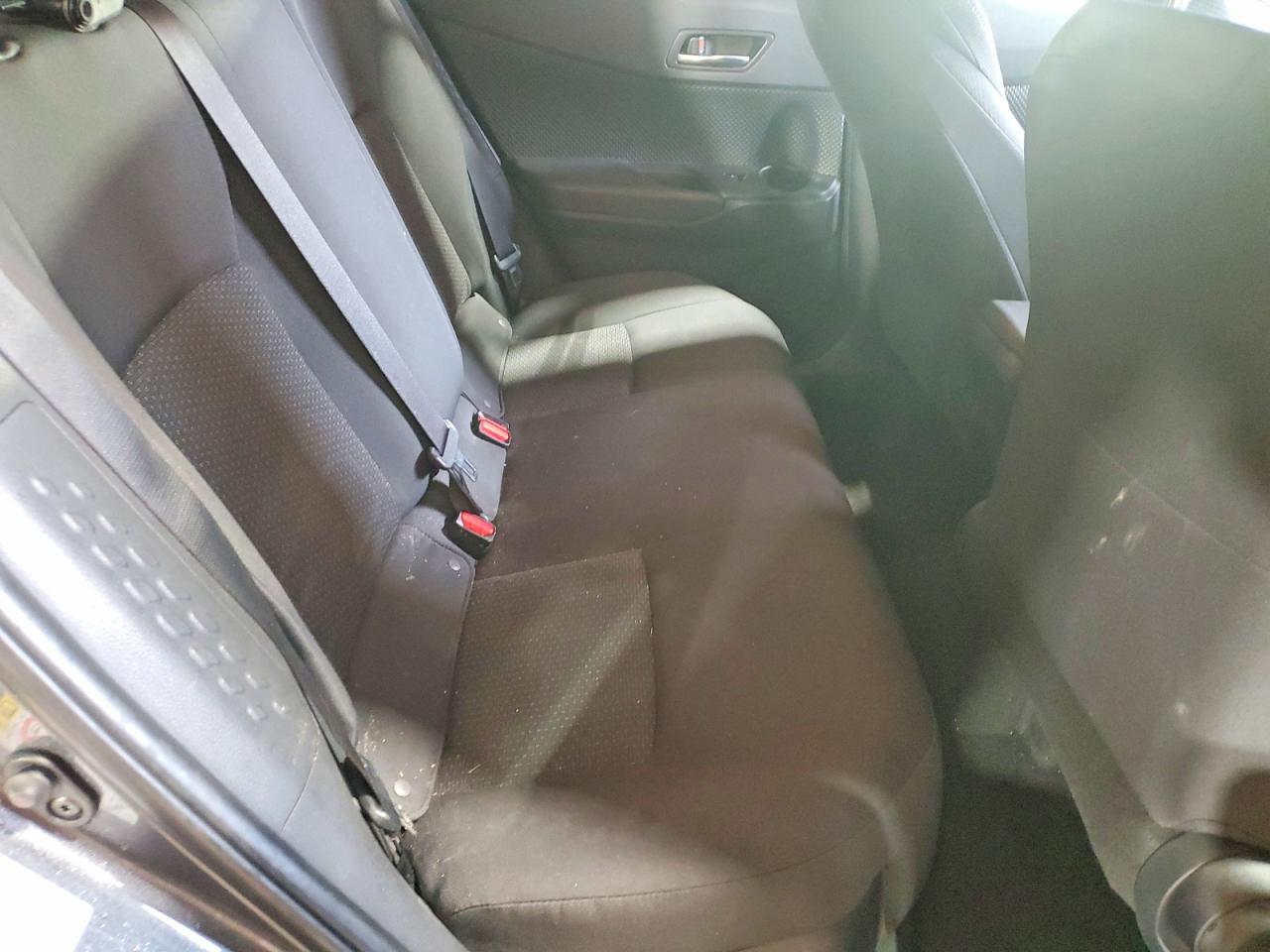 Toyota C-hr Xle P Xle Premium