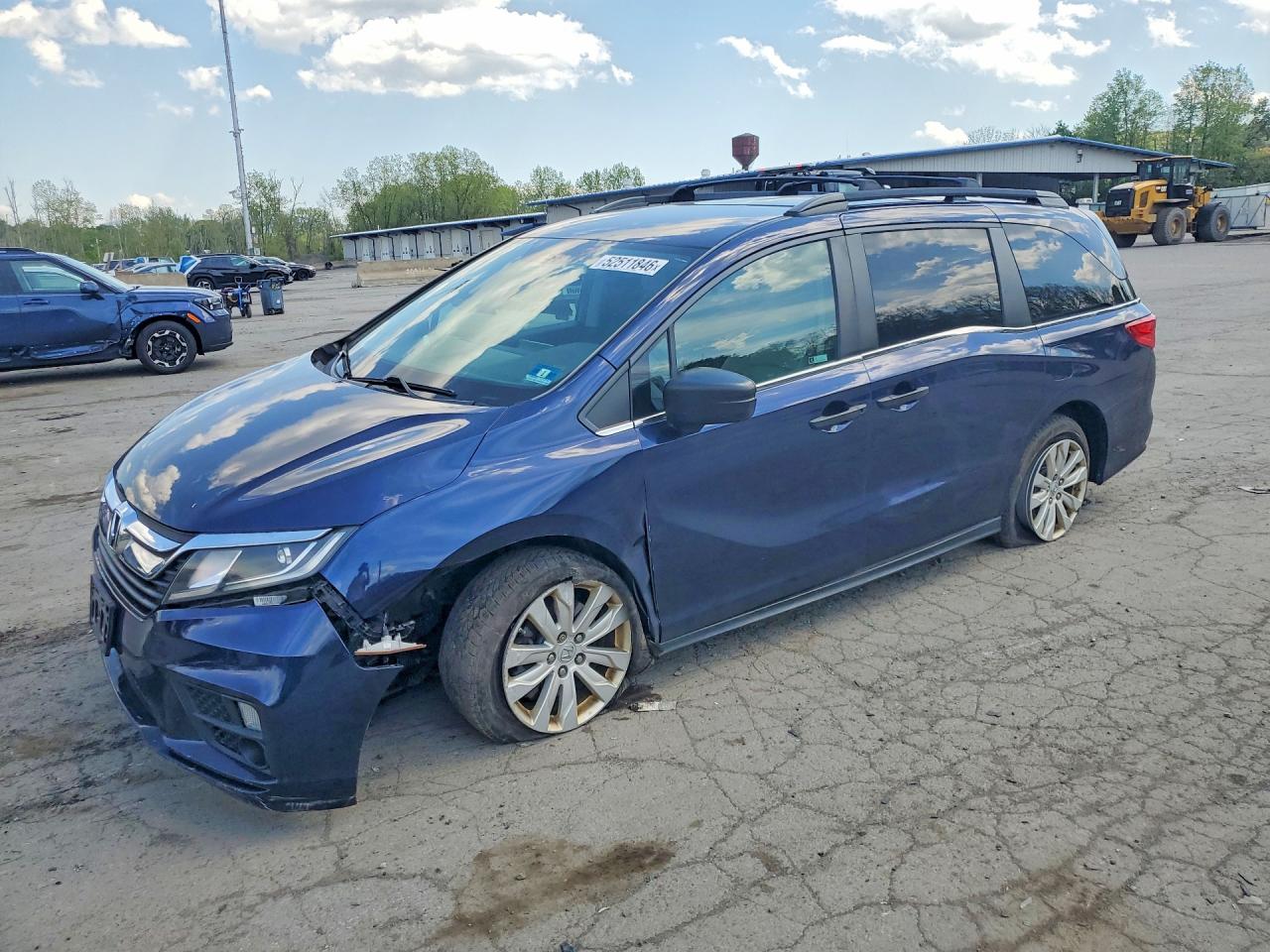Salvage Honda Odyssey Image
