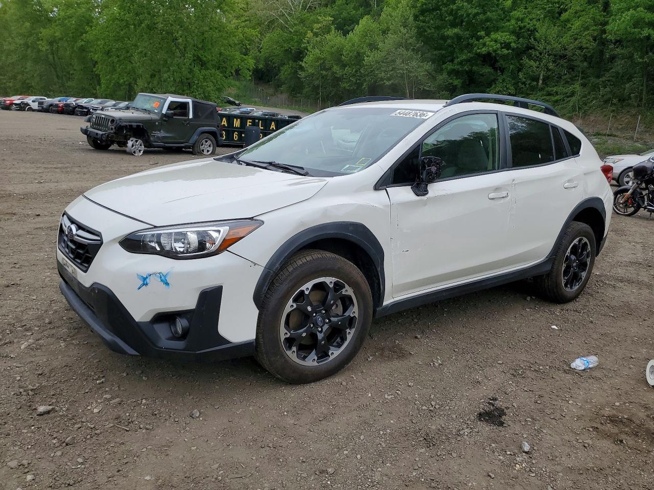 Salvage Subaru Crosstrek Image