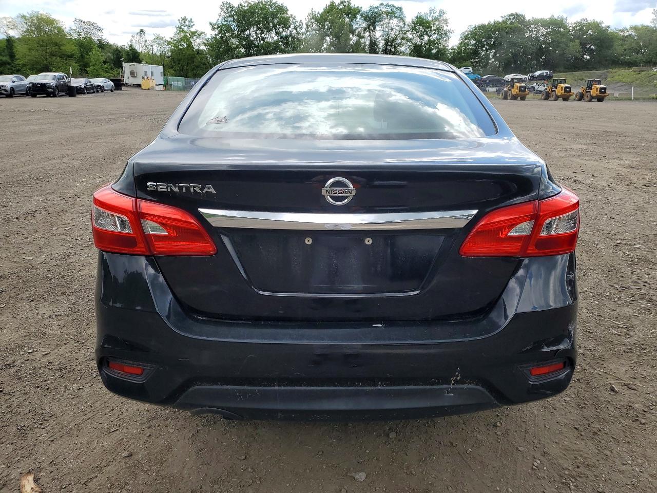 Nissan Sentra S