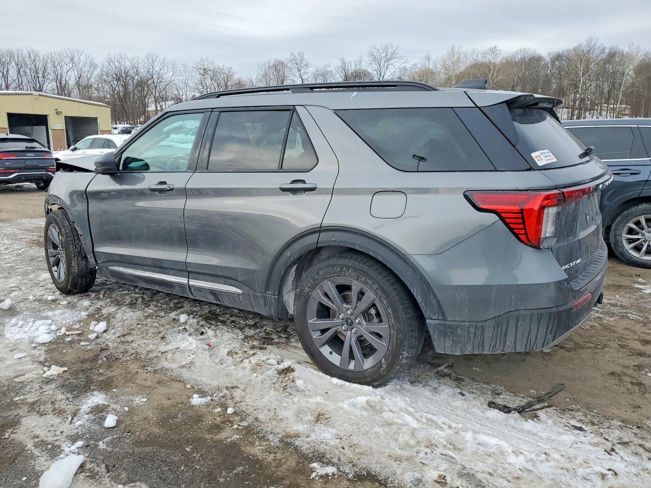 Ford Explorer Active