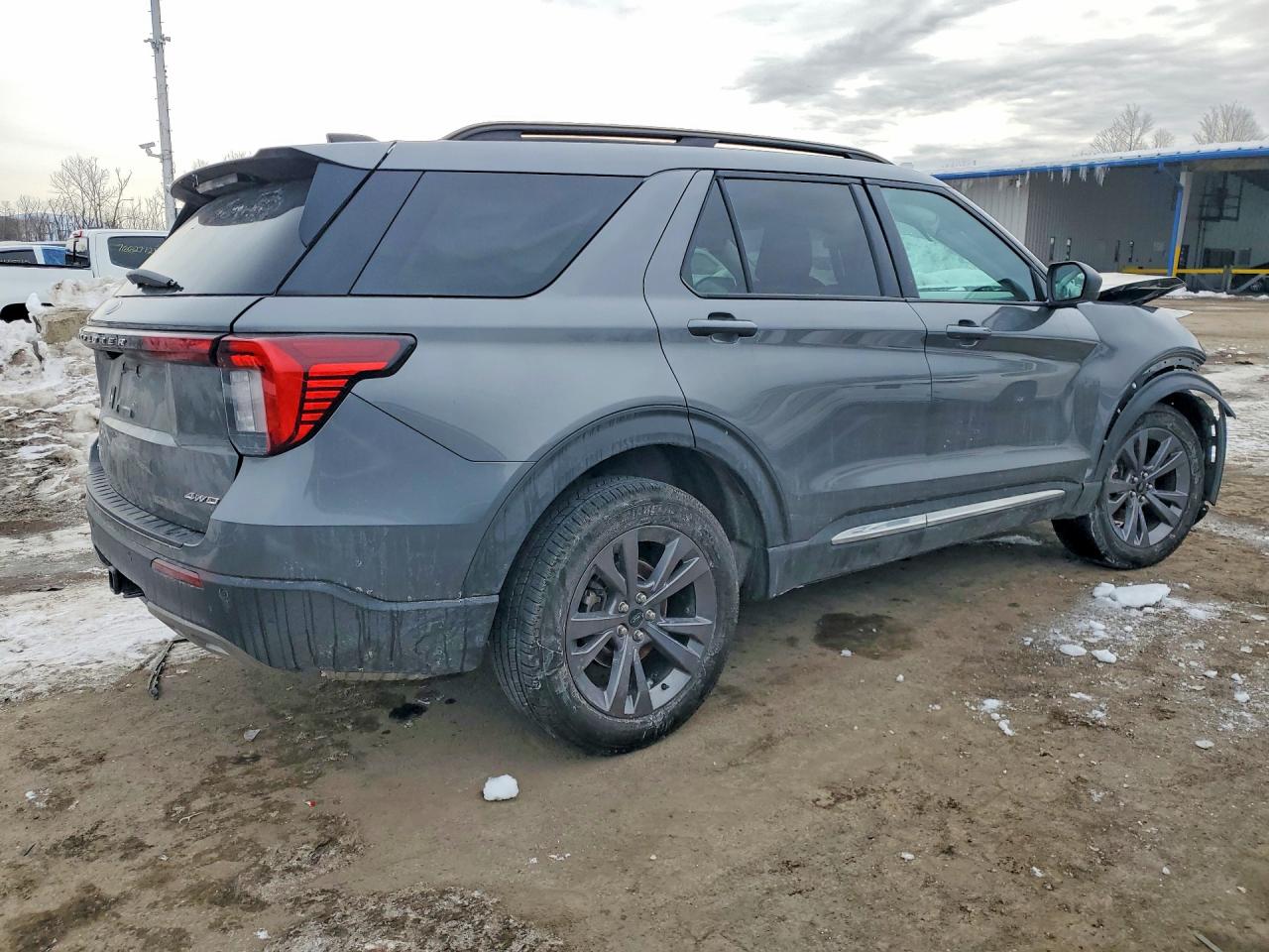 Ford Explorer Active
