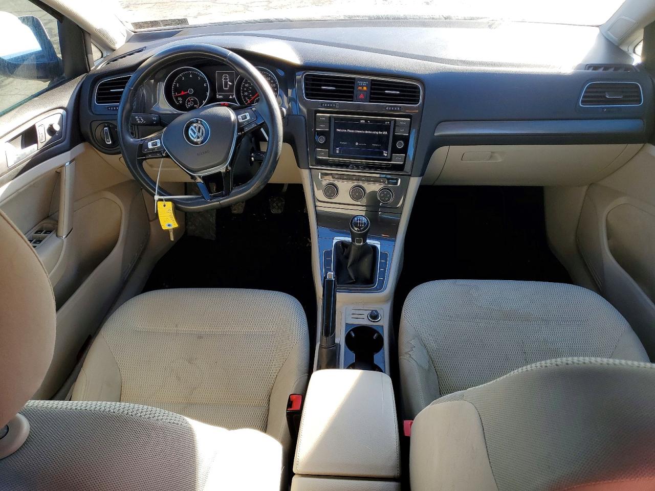 Volkswagen Golf S