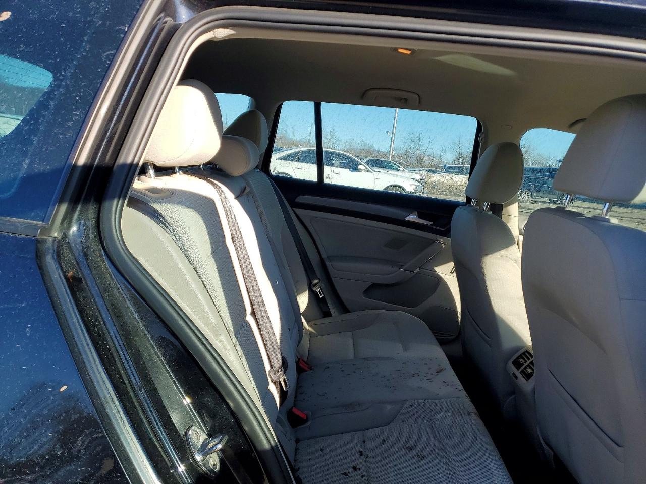 Volkswagen Golf S