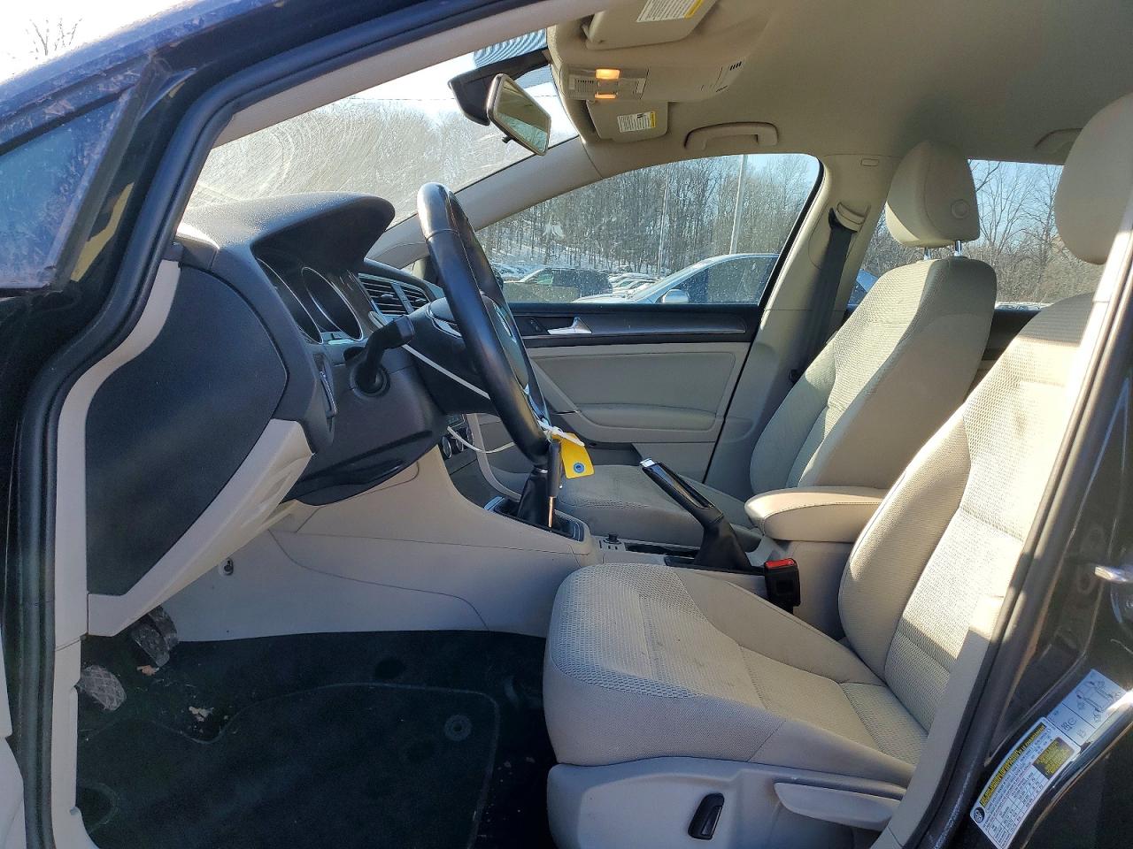 Volkswagen Golf S