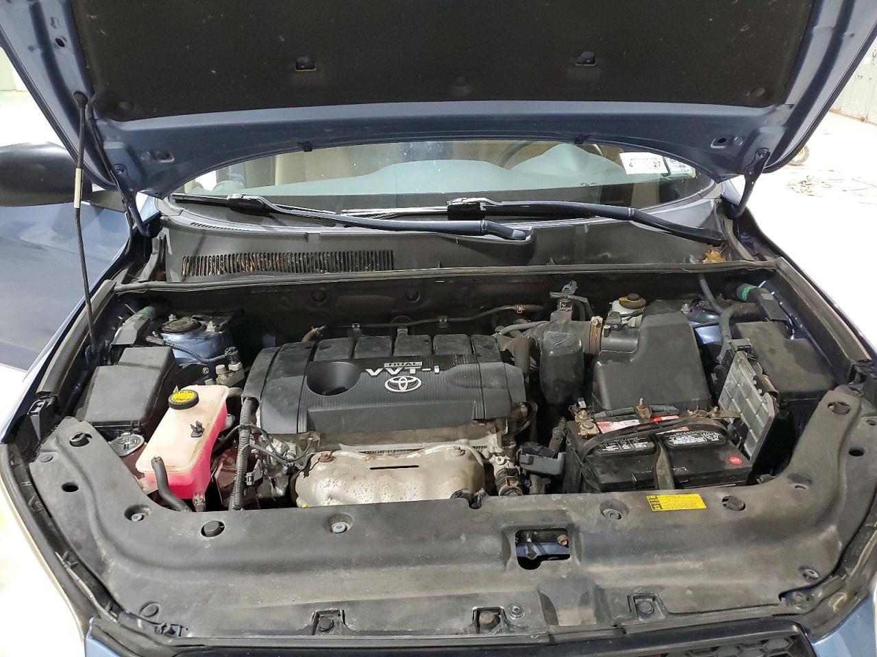 Toyota RAV4 Base