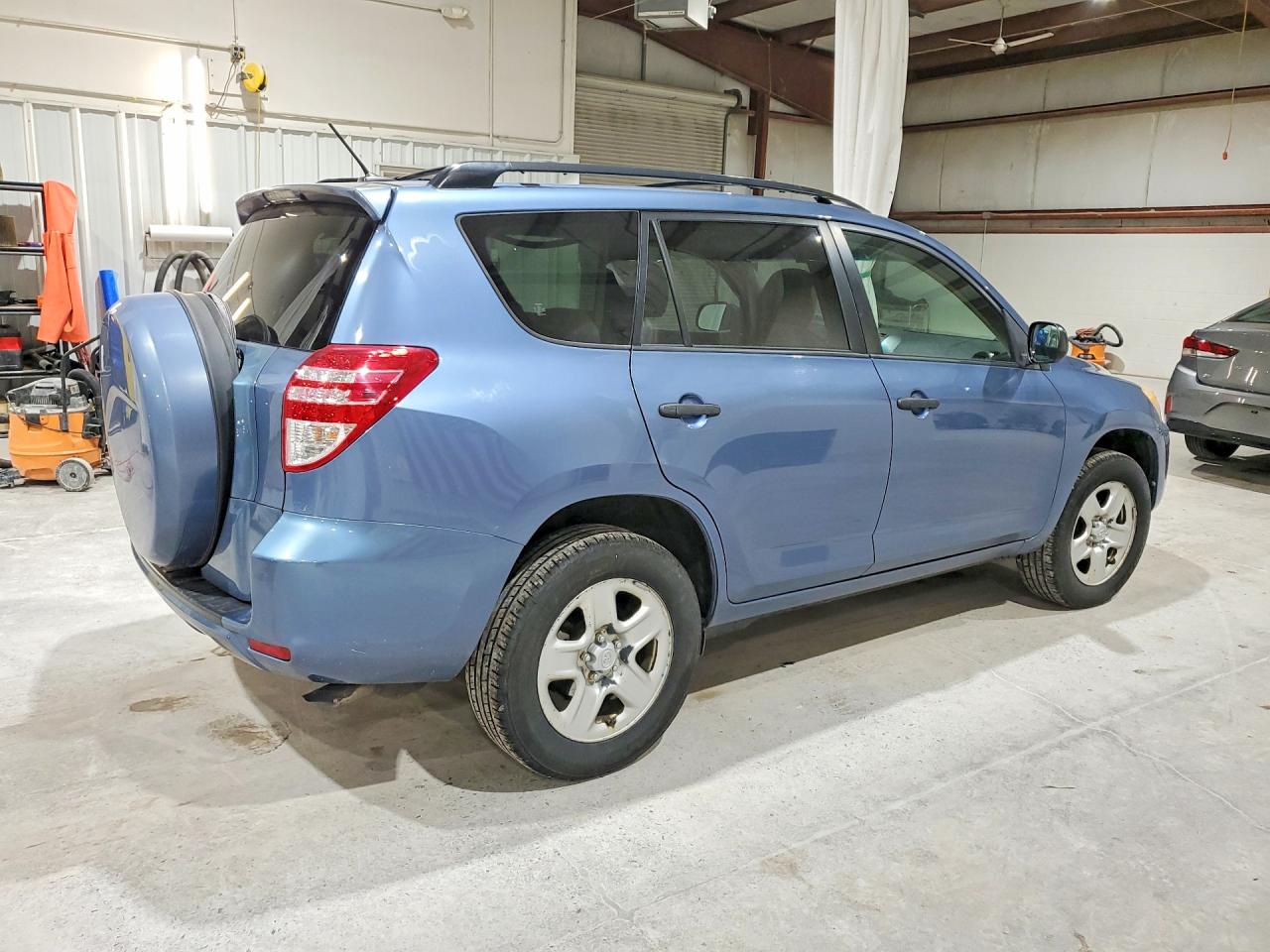 Toyota RAV4 Base