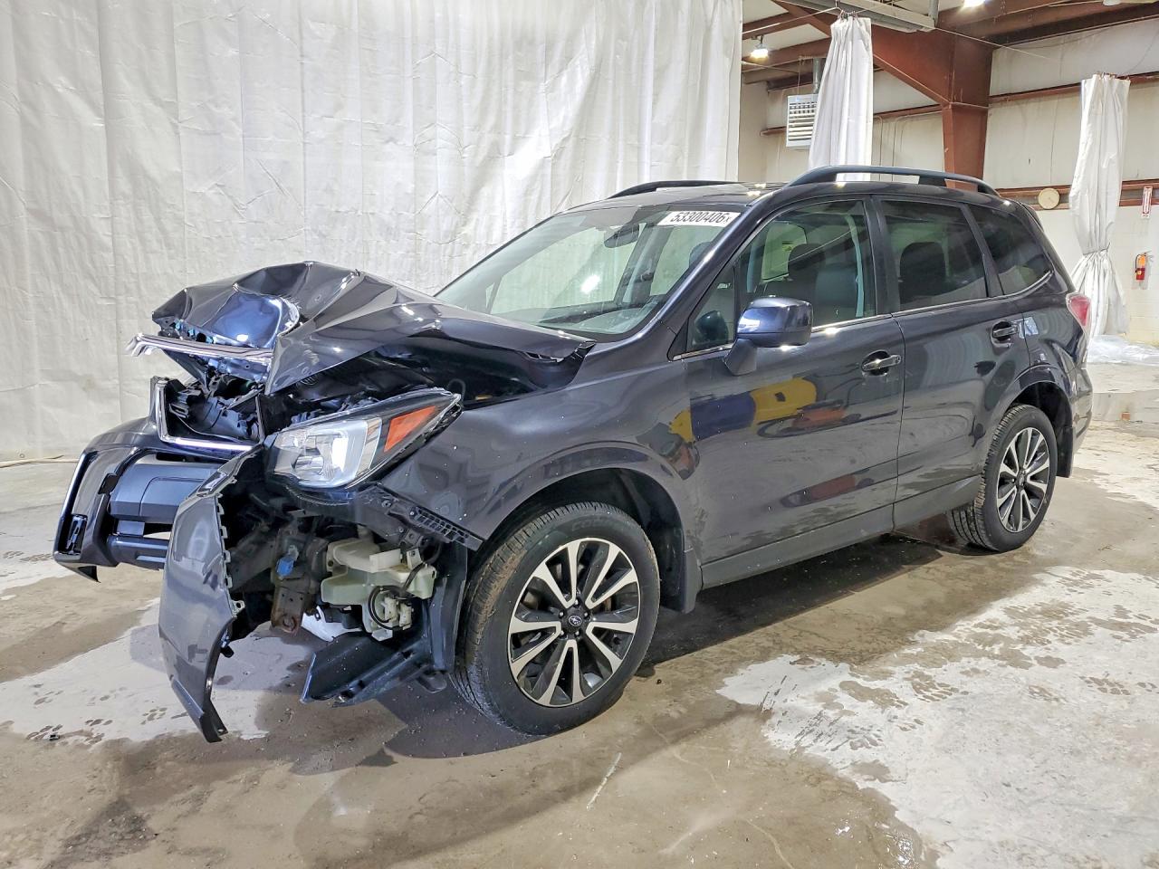 Salvage Subaru Forester Image