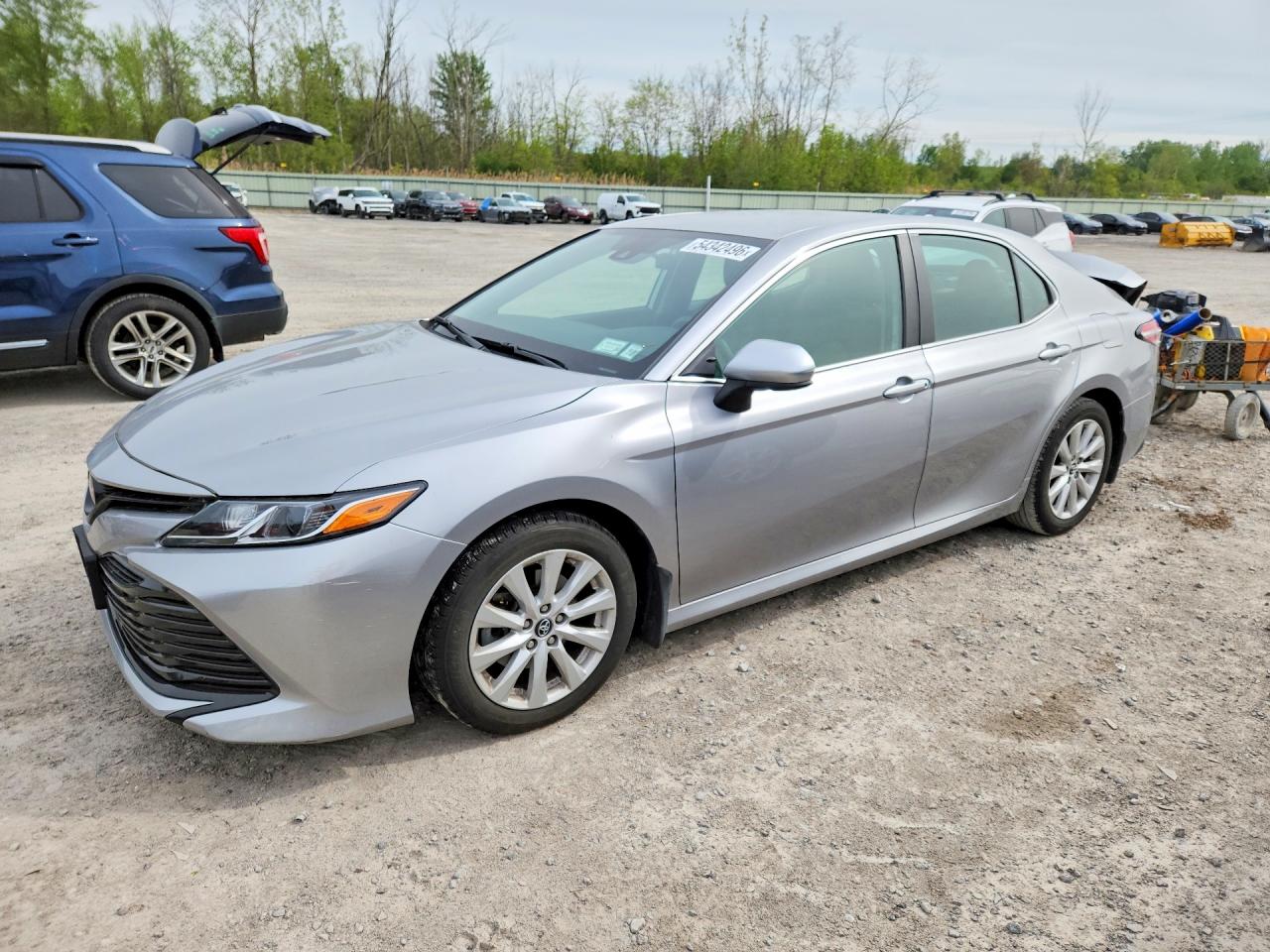 Salvage Toyota Camry Image