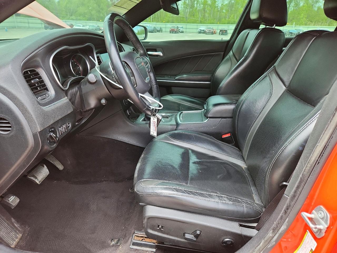 Dodge Charger Sxt
